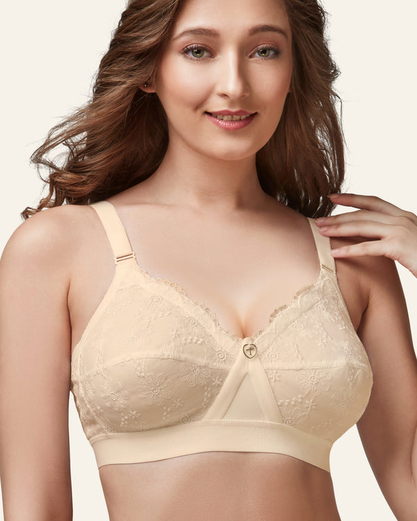 Cathrina Bra