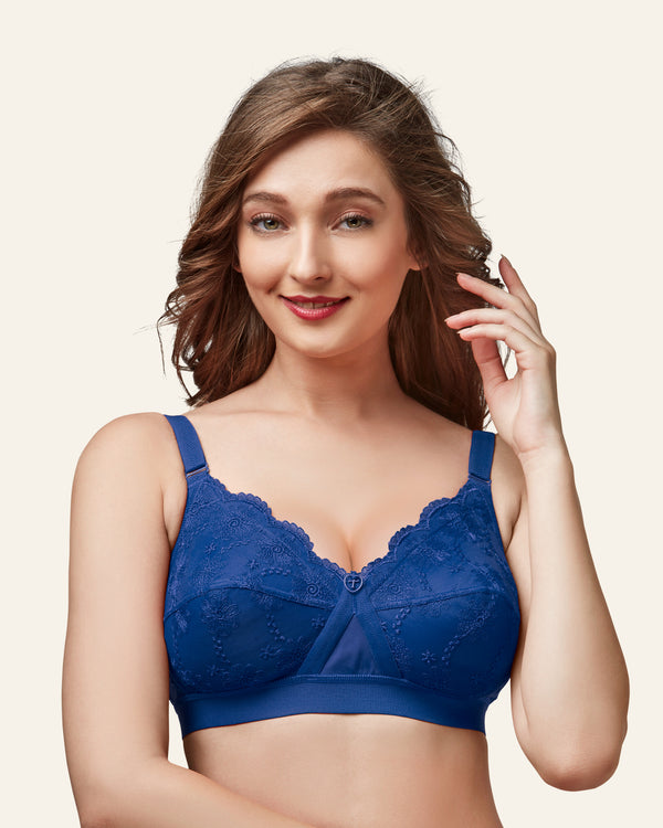 Cathrina Bra